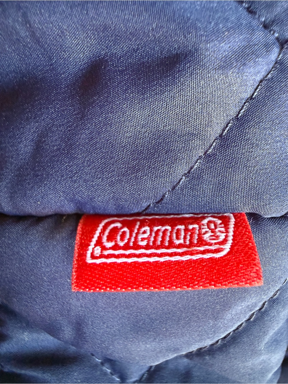 Coleman Navy Quilted Vest w/ Suede Trim - Mens XL⁠ - Picture 9 of 15